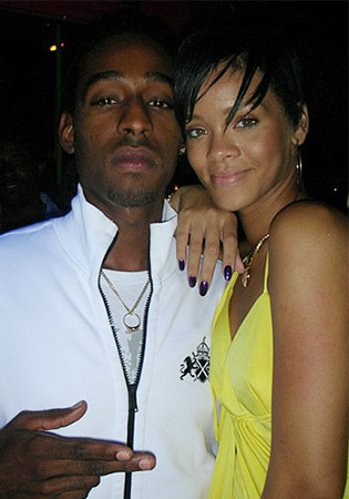 Rihanna e namorado Negus Sealy