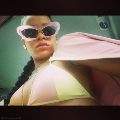 Selfies da Rihanna - Sexy 8