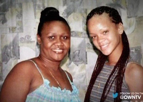 Rihanna antes da fama; Rihanna antes e depois; criança adolescente